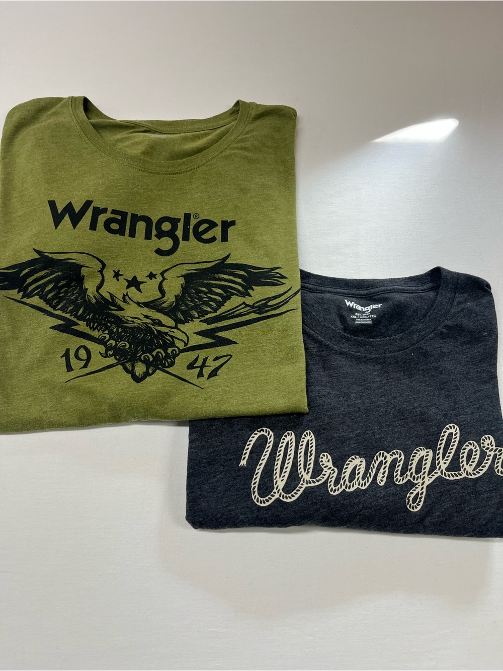 Wrangler Men’s Graphic Tee Bundle Long & Short Sleeve Set XXL Olive Charcoal1555